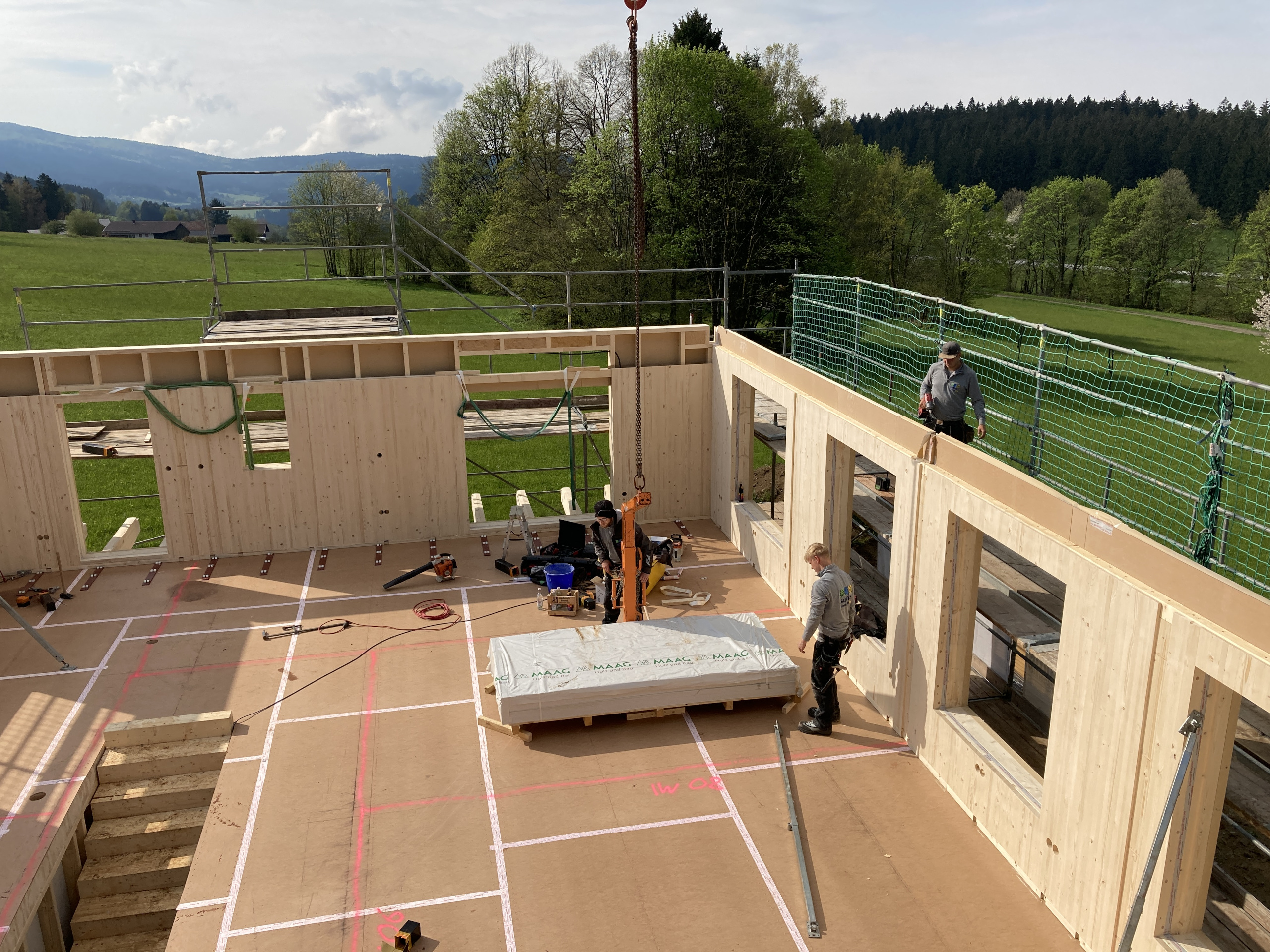 Dübelholzdecke auf Baustelle