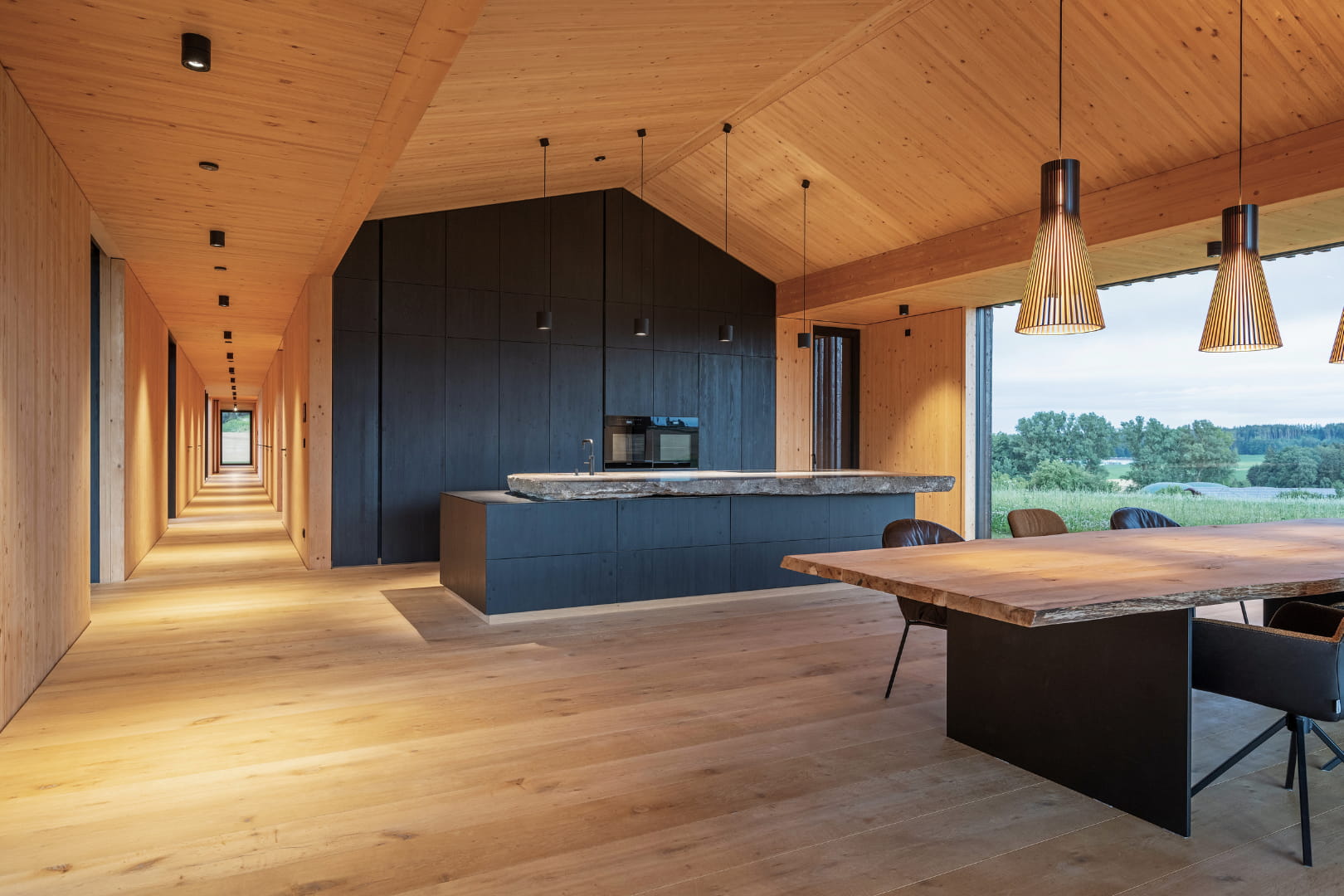Schlüsselfertig bauen oder als Rohbau - wir bauen Ihr neues Einfamilienhaus aus HOlz